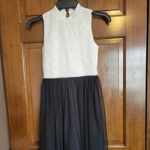 Beautiful Black and White Speechless Jewel Girls Dress (Size 10)